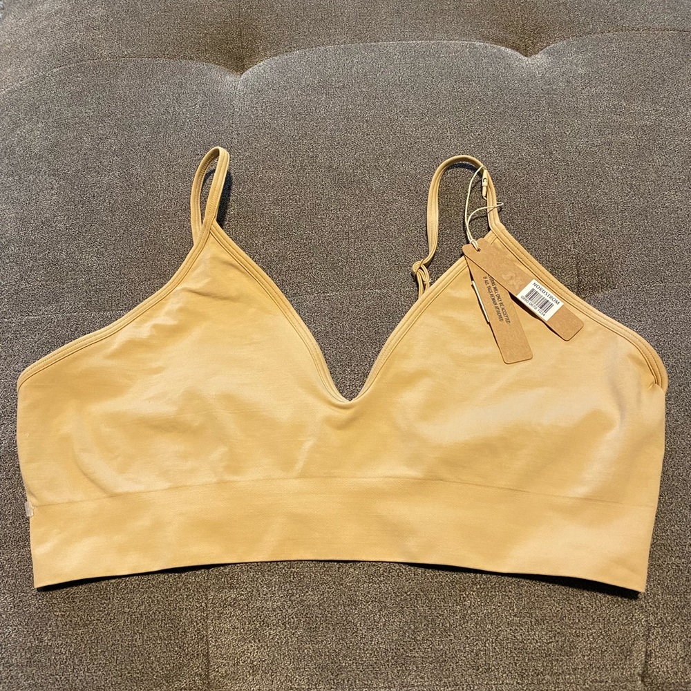 Skims bralette